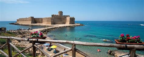 Travel to Crotone, Italy - Crotone Travel Guide - Easyvoyage