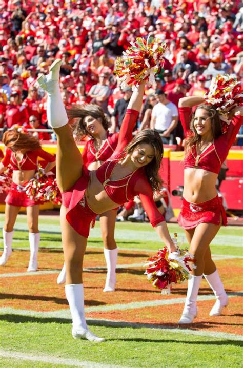 Kansas City Chiefs Cheerleaders Calendar - Printable Word Searches