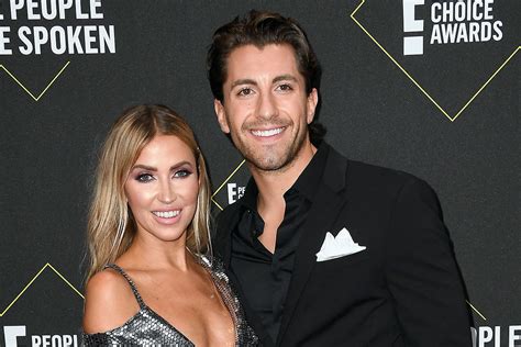 Kaitlyn Bristowe Denies That She's Broken Up with Jason Tartick