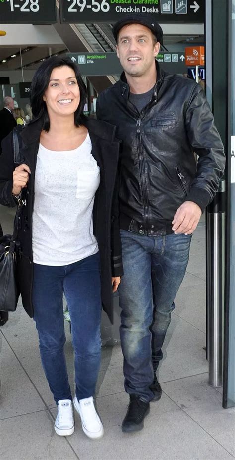 Kym Marsh and Jamie Lomas 'affair' latest - they smile as they land at Dublin - Mirror Online