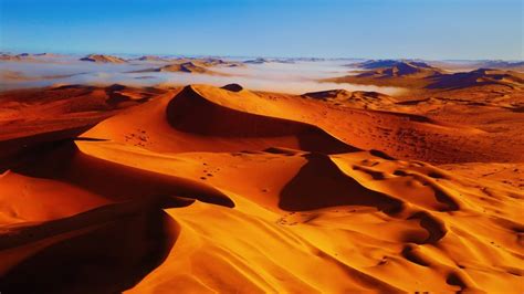 Stunning desert landscape - HD wallpaper