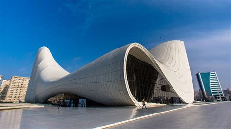 BBC Arts - BBC Arts - Baku's booming: The amazing architecture of ...