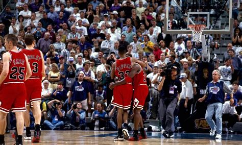 The 23 most unforgettable moments from Michael Jordan’s career | HoopsHype