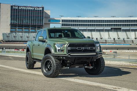 2019 Ford F-150 Raptor 4 inch Fabtech Lift with ADD Offroad Bumpers