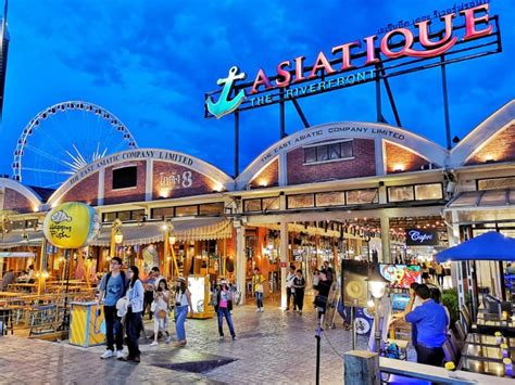 Asiatique The Riverfront in Bangkok: A Detailed Guide