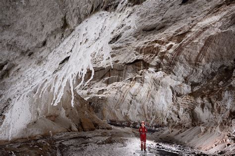 Namakdan Salt Cave Qeshm - Shivar Travel