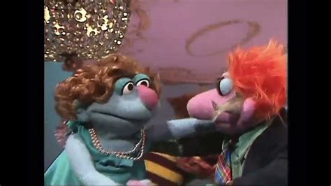 The Muppet Show - 306: Jean Stapleton - At The Dance (1978) - YouTube