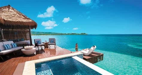 WIN An All-inclusive Week-long Vacation For 2 To Jamaica • Canadian Savers