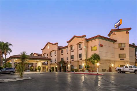 Comfort Suites Redlands, CA - See Discounts