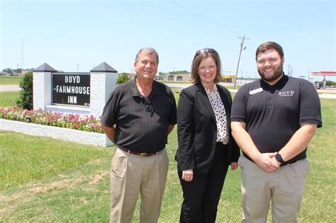 Case Study: Boyd Farmhouse Inn in DeWitt, Arkansas | Stone Bank