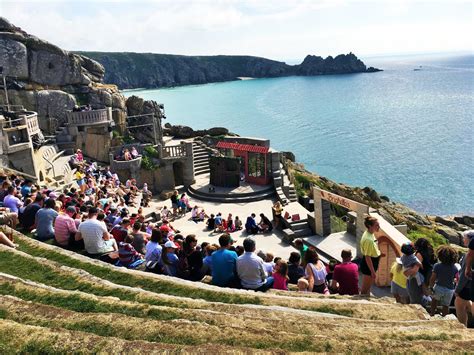 Cornwall outdoor theatre: the Minack Theatre - Smudged Postcard