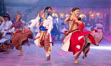 Do you know why the popular dance form of Navratri is called 'Garba'? | Buzz News, India.com