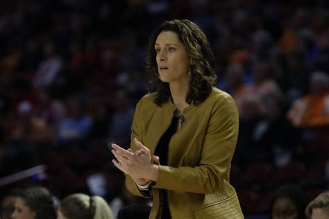 Connecticut Sun hire Stephanie White as head coach - The Athletic