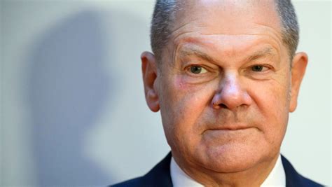 Olaf Scholz: The Federal Chancellor takes off his eye patch after the accident - Teller Report