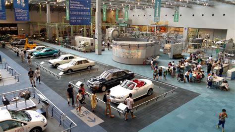 Toyota Museum of Industry and Technology : Nagoya | Visions of Travel