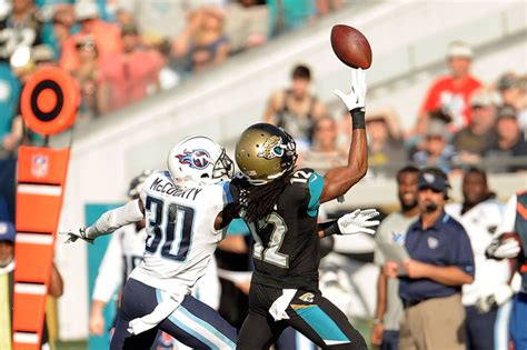 Mike Brown Pictures - Tennessee Titans v Jacksonville Jaguars - Zimbio