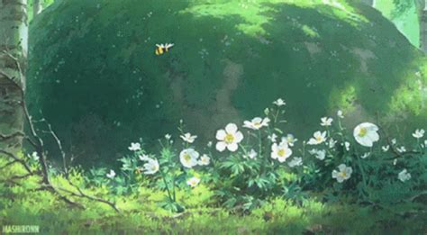 Anime Bee GIF - Anime Bee Aestetic - Discover & Share GIFs