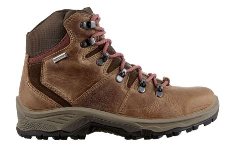 10 of the Most Comfortable Hiking Boots to Buy in 2020 | Travel ...