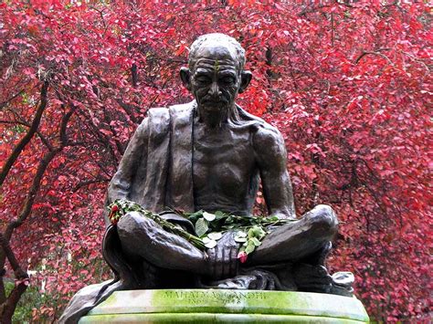 FREEDOM's ORATOR : A New Statue of Mahatma Gandhi