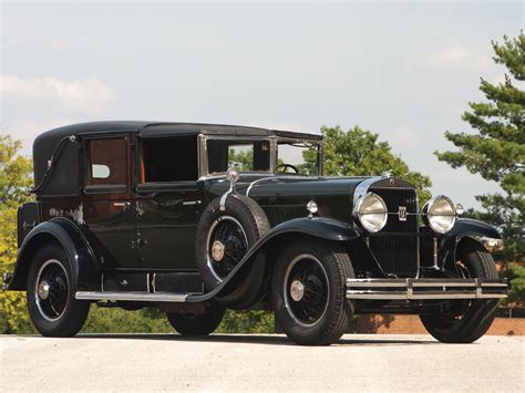 1929 Cadillac V-8 Transformable Town Cabriolet by Fleetwood | Hershey ...