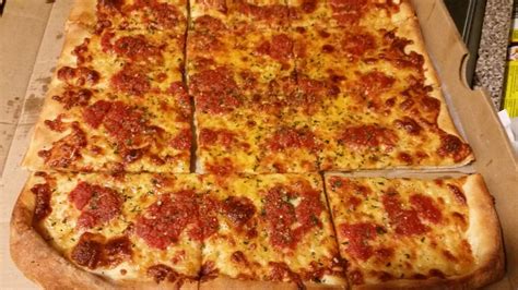 Santini’s Pizza Palace - Order Food Online - 11 Photos & 25 Reviews - Pizza - 920 Hamilton St ...