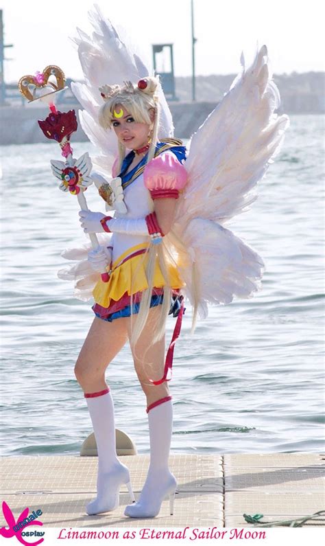 Eternal Sailor Moon cosplay. | Sailor moon costume, Sailor moon cosplay, Kawaii cosplay