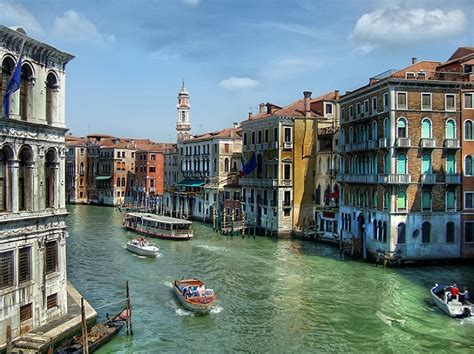 The 5 Best Cities in Italy