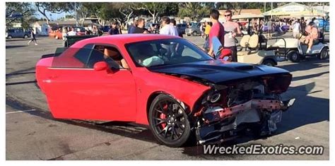 Dodge Challenger Hellcat crashed in USA | Hellcat challenger, Dodge challenger hellcat, Hellcat