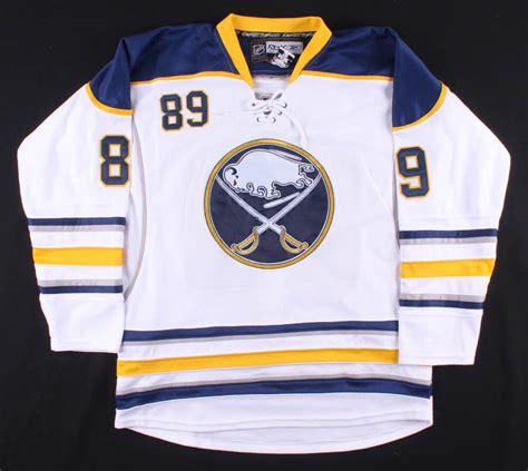 Alexander Mogilny Signed Buffalo Sabres Jersey (JSA Hologram) | Pristine Auction