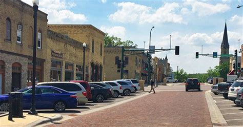 Saving Main Street: Downtown Chaska - CBS Minnesota