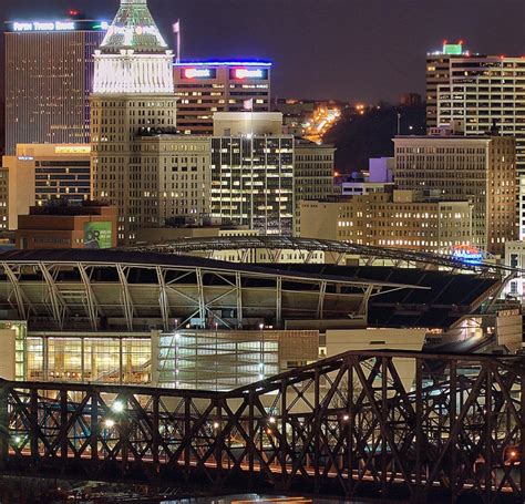 Cincinnati Skyline Wall Art | Holy Cow Canvas