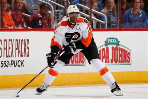 Wayne Simmonds: Hockey & Wife [2024 Update] - Players Bio