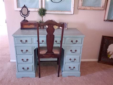 Country Chic: Teal Desk