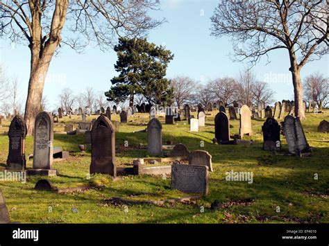 Witton Cemetery, Birmingham, UK Stock Photo - Alamy