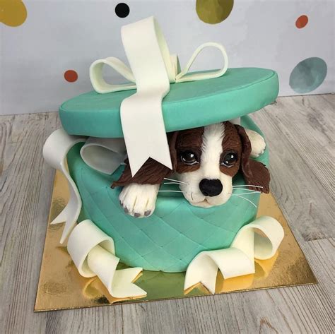 Dionis Iarovoi on Instagram: "cute cake with a cute dog #sugardecorations#sugarfigure# ...