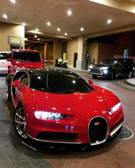 Bugatti Chiron Black Red