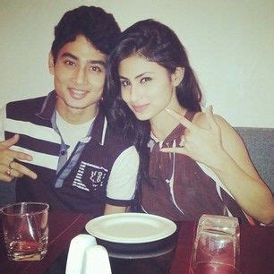 Mouni Roy Height, Age, Boyfriend, Husband, Family, Biography & More » StarsUnfolded