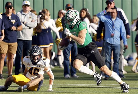 Leaving no doubt! Southlake Carroll blows out Highland Park in playoff ...