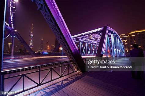 Garden Bridge Of Shanghai Photos and Premium High Res Pictures - Getty Images