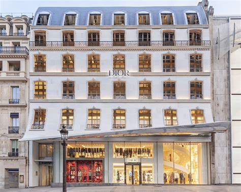 Dior opens new boutique in the heart of Champs-Elysées in Paris