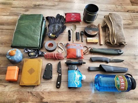 Bushcraft kit. 5 C's plus other essentials. | Bushcraft kit, Bushcraft, Survival