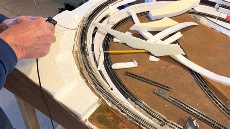 Model train mountain scenery - Model railroad layouts plansModel railroad layouts plans