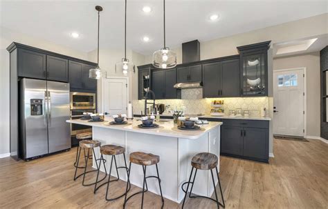 What Is an L-Shaped Kitchen? Layout + Pros and Cons