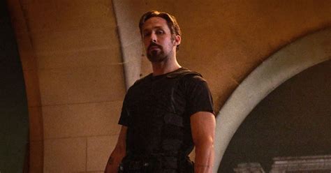 The Gray Man: New Image Arrives as Ryan Gosling Teases His Relatable Action Hero