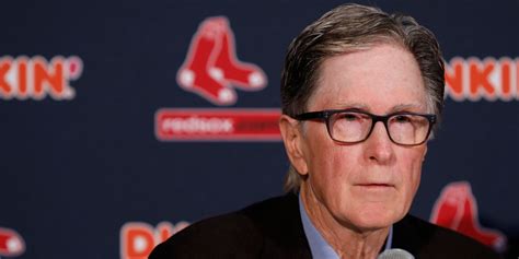 Red Sox Owner in Talks to Take Sports Holdings Public - WSJ