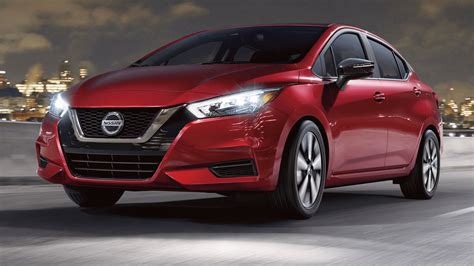 What Makes the 2022 Nissan Versa a Good Car for New Drivers? | Zeigler Nissan of Gurnee