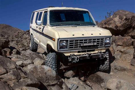 Check Out This 1979 Ford E-250 4x4 Van From King Of The Hammers