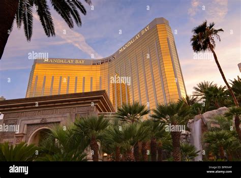 Mandalay Bay Resort and Casino Stock Photo - Alamy