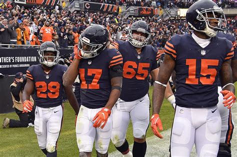 Handing out Week 8’s game balls, after a 24-10 Chicago Bears win.