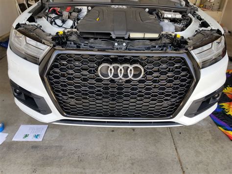 Audi Q7 Grill Replacement